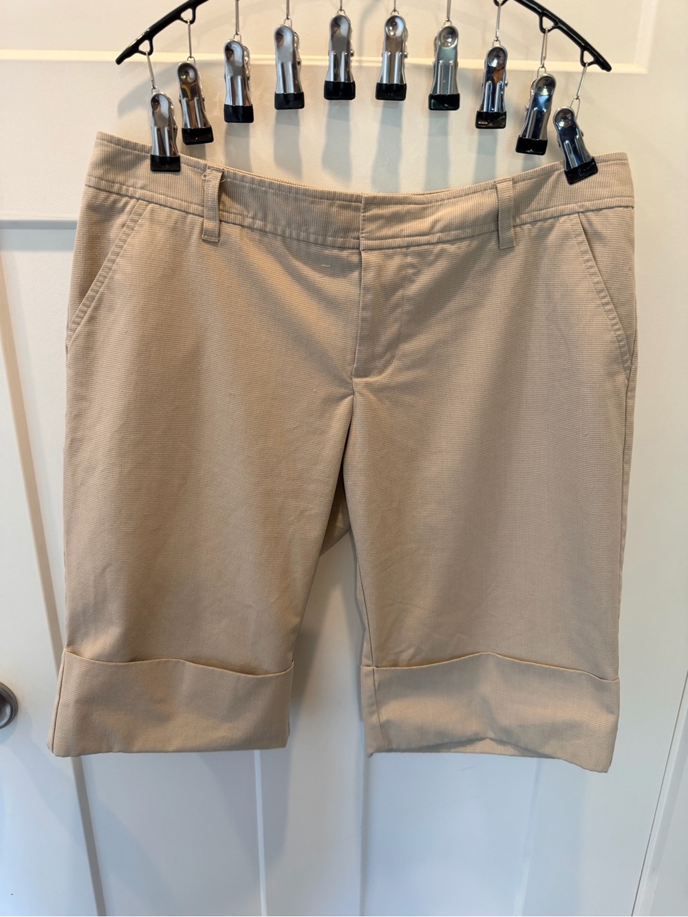 Gap Stretch Bermuda Shorts Womens Size 10 Beige Taupe Cuffed Tailored